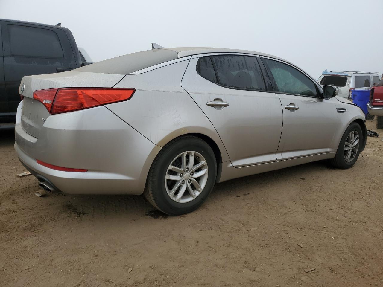 Obraz 3 z 2013 KIA OPTIMA LX 2013 z VIN KNAGM4A7XD5433675