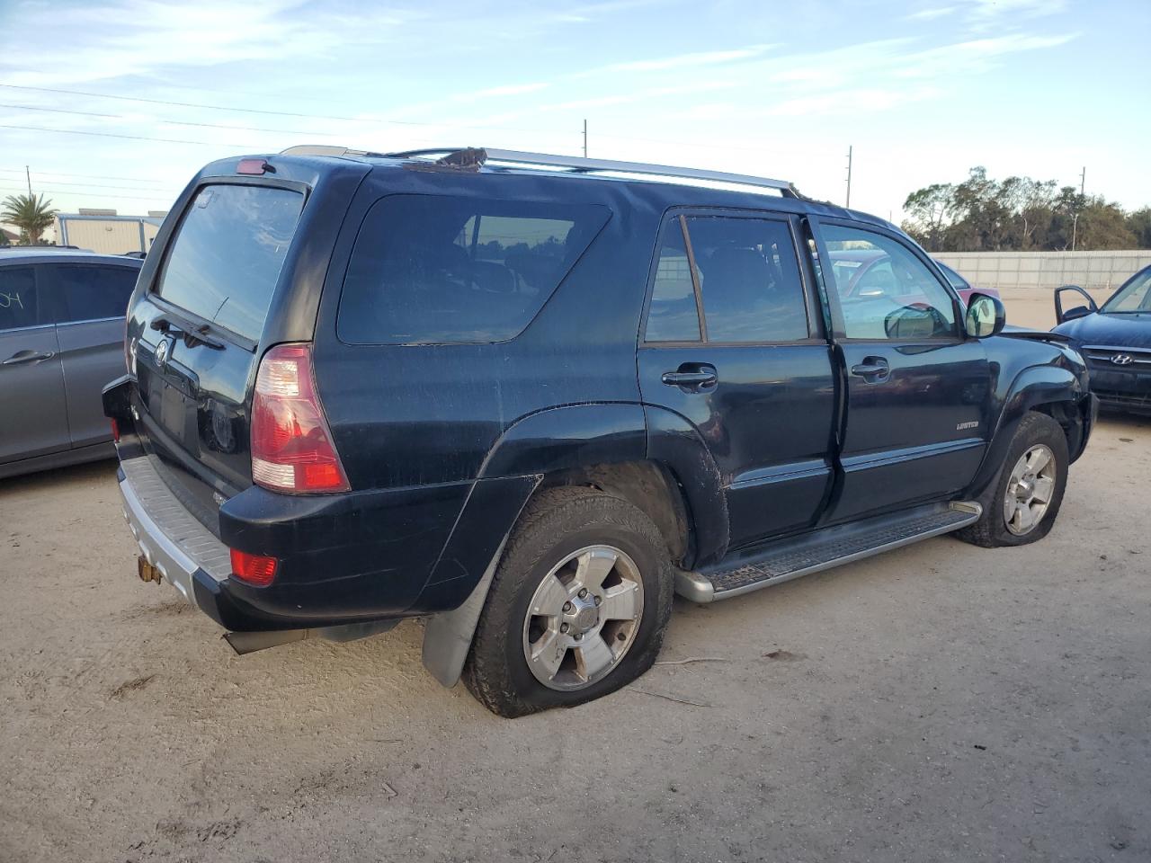 Obraz 3 z 2003 TOYOTA 4RUNNER LIMITED 2003 z VIN JTEZU17R830001497