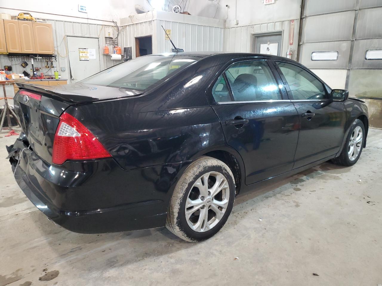 Изображение 3 2012 FORD FUSION SE 2012 с VIN 3FAHP0HA7CR124692