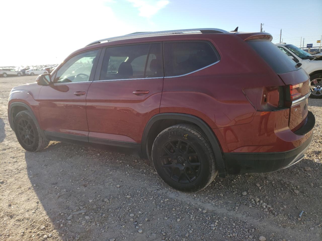 Изображение 2 2018 VOLKSWAGEN ATLAS SE 2018 с VIN 1V2CP2CA7JC600909