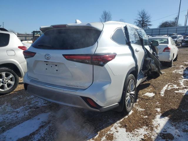 Obraz 3 z 2021 TOYOTA HIGHLANDER PLATINUM 2021 z VIN 5TDFZRBH3MS140098