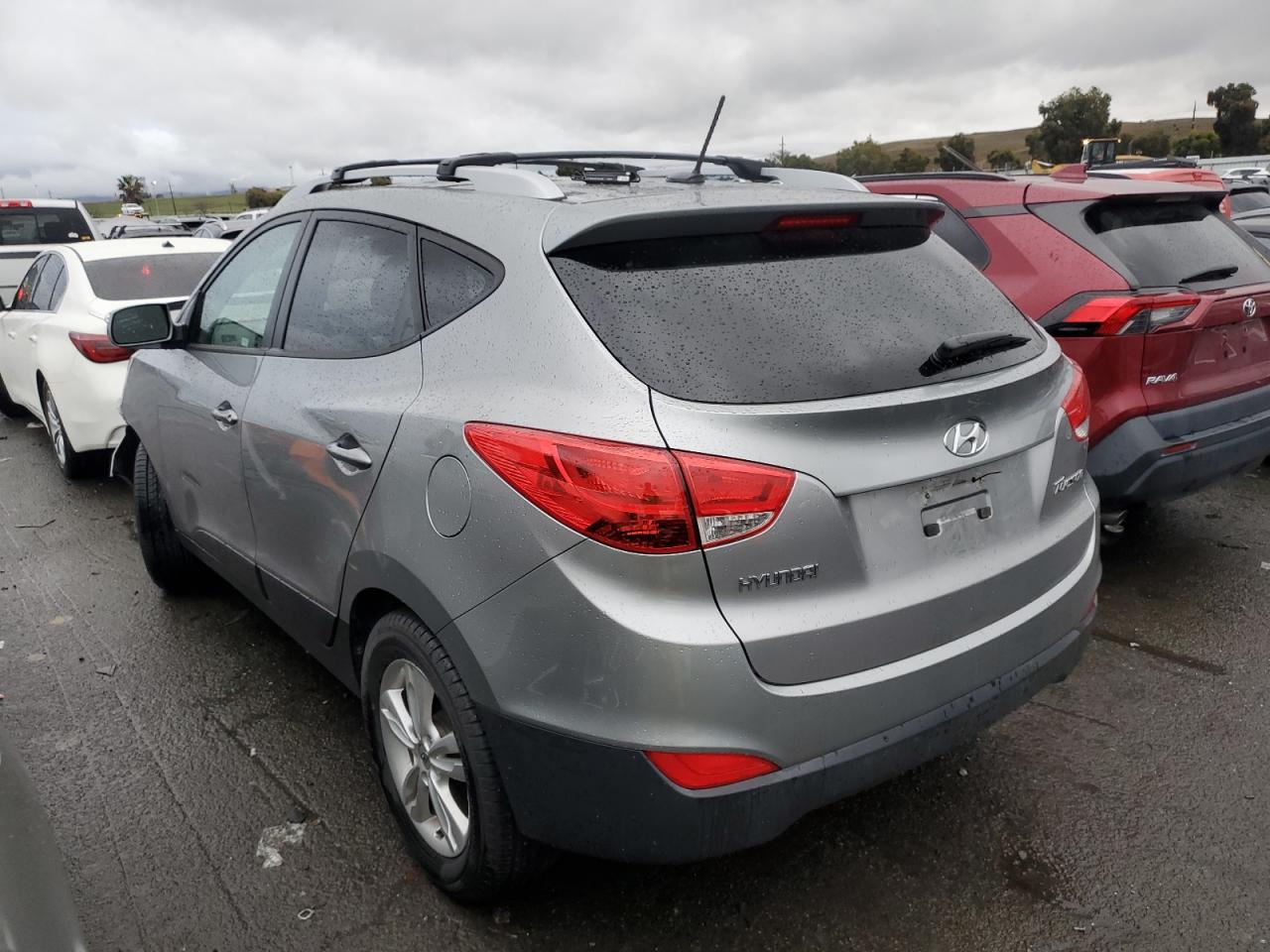 Image 2 of 2012 HYUNDAI TUCSON GLS 2012 with VIN KM8JU3AC5CU328820