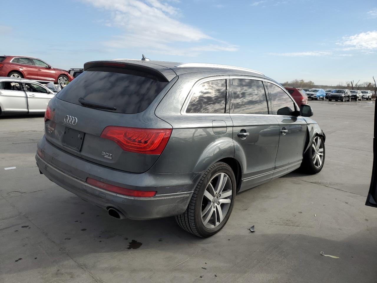 Image 3 of 2014 AUDI Q7 PREMIUM PLUS 2014 with VIN WA1LGAFE7ED005966