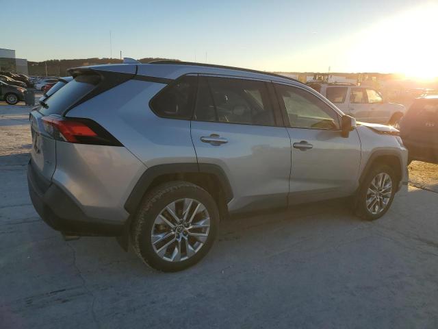 Obraz 3 z 2019 TOYOTA RAV4 XLE PREMIUM 2019 z VIN 2T3C1RFV2KW025241