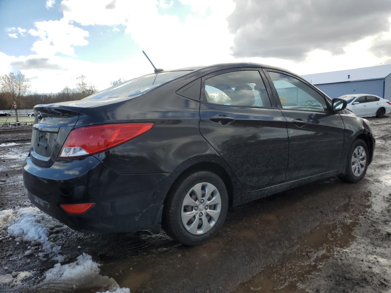 Изображение 3 2016 HYUNDAI ACCENT SE 2016 с VIN KMHCT4AE4GU079161