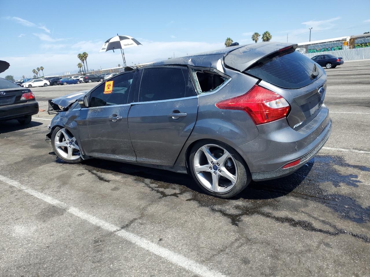 Image 2 of 2014 FORD FOCUS TITANIUM 2014 with VIN 1FADP3N20EL374709