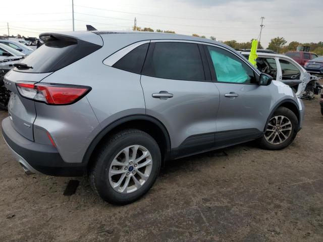 Image 3 of 2022 FORD ESCAPE SE 2022 with VIN 1FMCU9G6XNUB98842