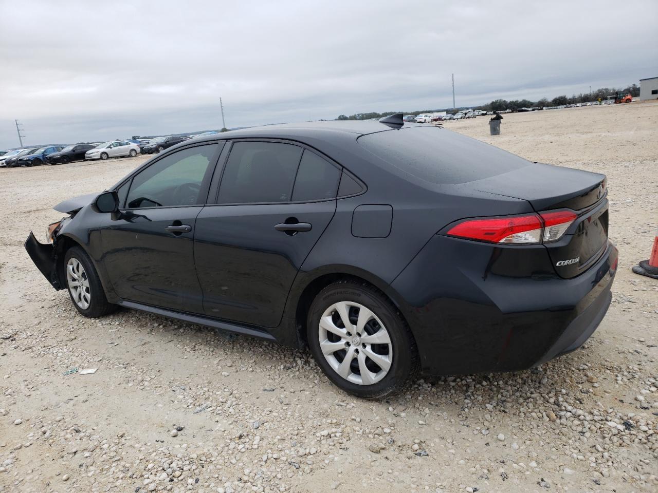 Obraz 2 z 2022 TOYOTA COROLLA LE 2022 z VIN 5YFEPMAE9NP305223