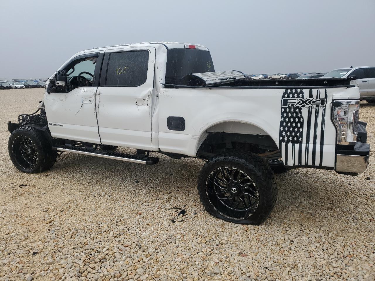 Image 2 of 2018 FORD F250 SUPER DUTY 2018 with VIN 1FT7W2BT6JEC97019