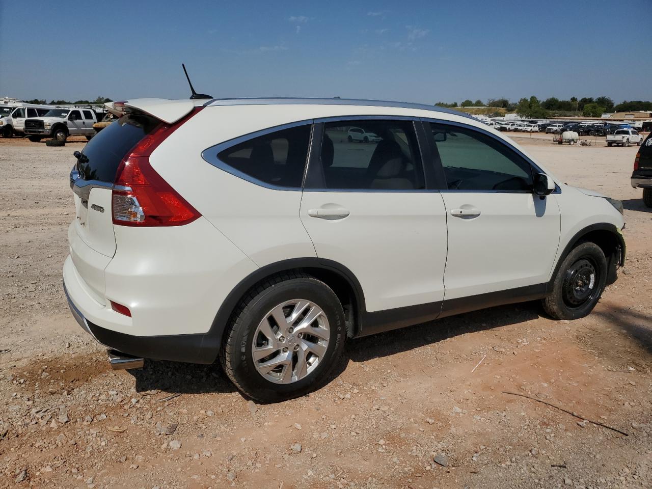 Image 3 of 2015 HONDA CR-V EXL 2015 with VIN 5J6RM4H79FL028272