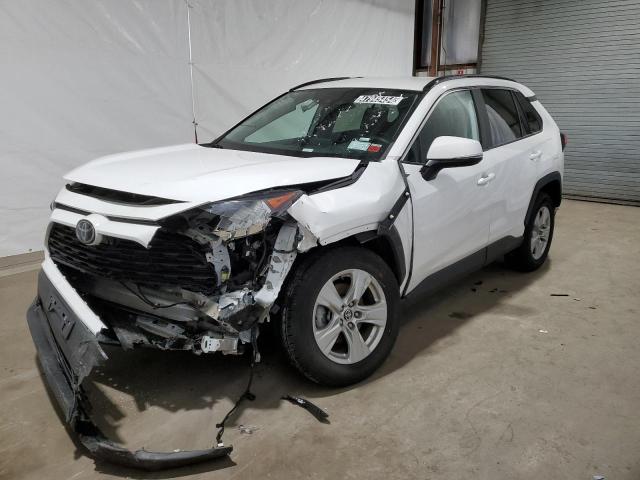 Image 1 of 2021 TOYOTA RAV4 XLE 2021 with VIN 2T3P1RFV4MW201680