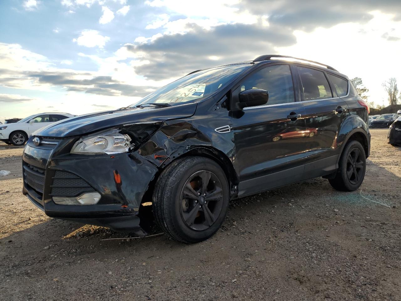 Изображение 2016 FORD ESCAPE SE 2016