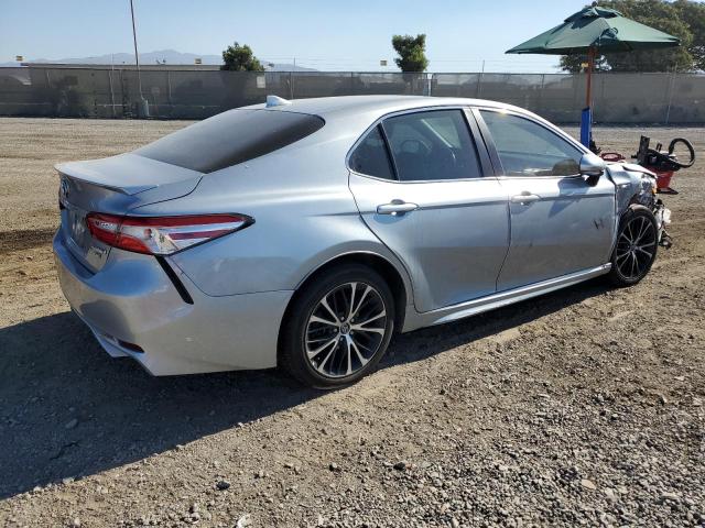 Obraz 3 z 2020 TOYOTA CAMRY SE 2020 z VIN 4T1J31AK2LU528200