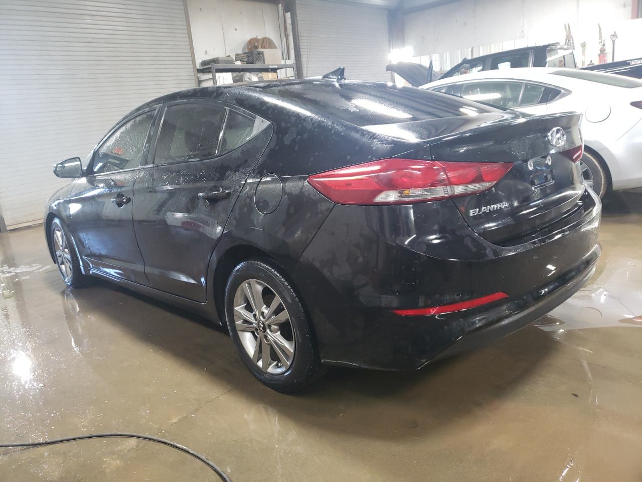 Image 2 of 2017 HYUNDAI ELANTRA SE 2017 with VIN KMHD84LF8HU068953