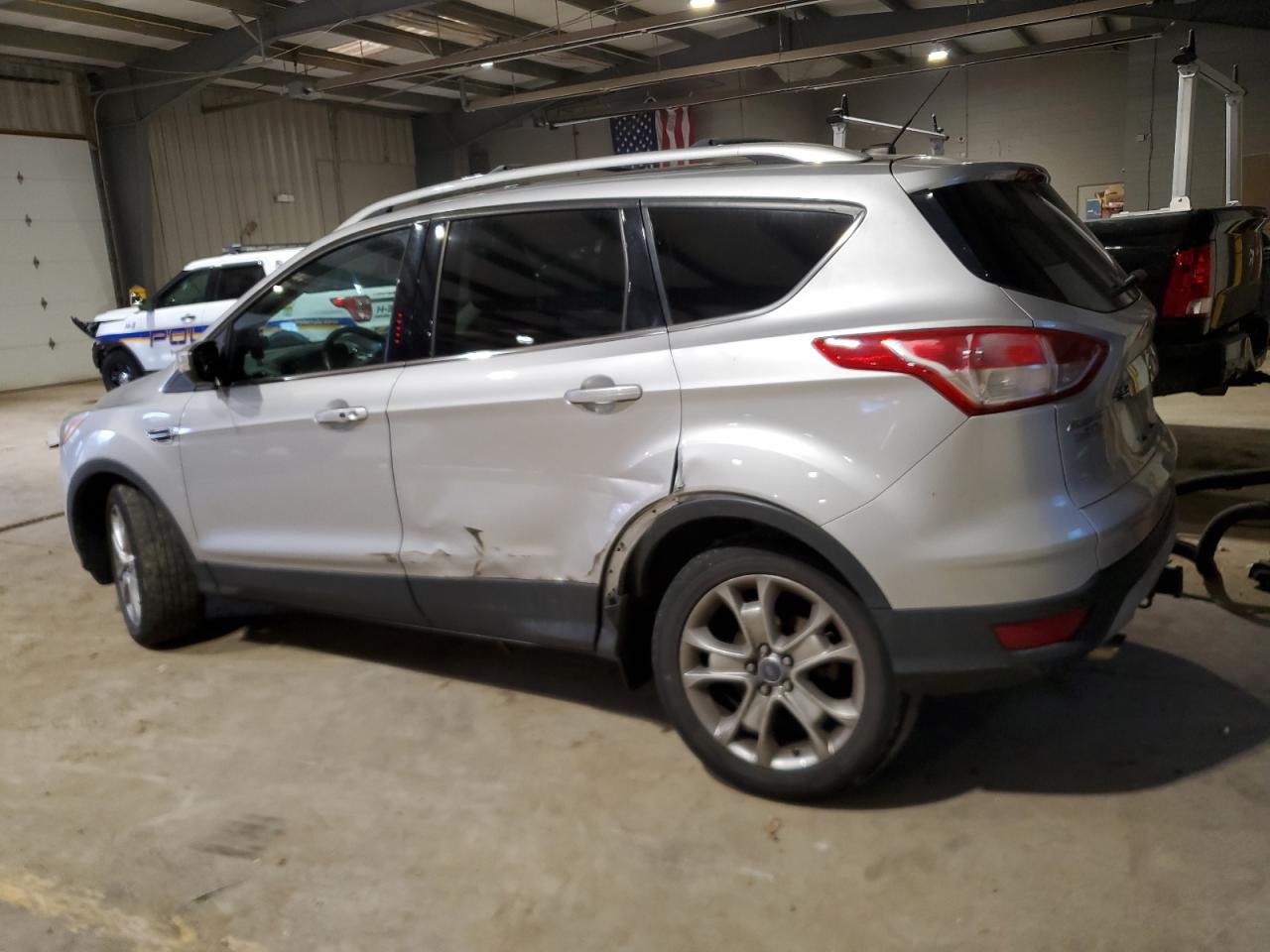 Image 2 of 2014 FORD ESCAPE TITANIUM 2014 with VIN 1FMCU9J9XEUD99224