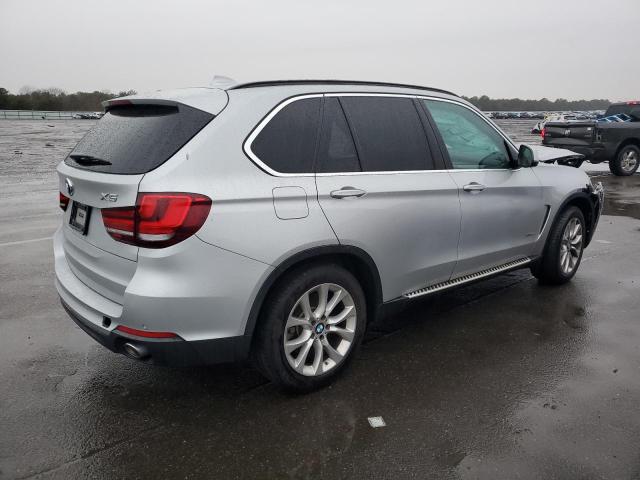 Obraz 3 z 2016 BMW X5 XDRIVE35I 2016 z VIN 5UXKR0C59G0P30603