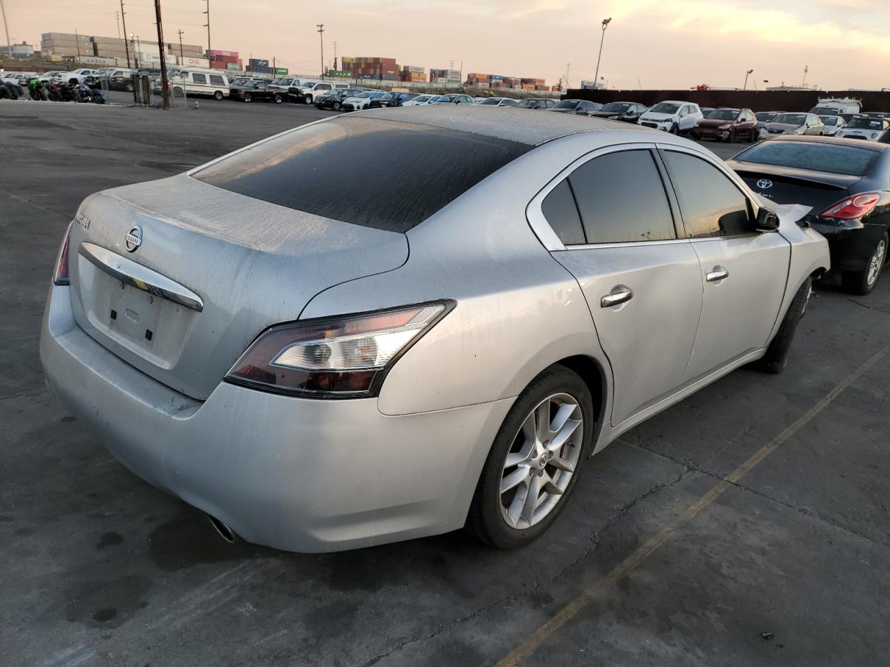 Image 3 of 2014 NISSAN MAXIMA S 2014 with VIN 1N4AA5APXEC464628