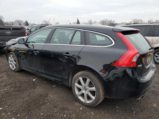 Obraz 2 z 2017 VOLVO V60 T5 PREMIER 2017 z VIN YV140MEK2H1333125