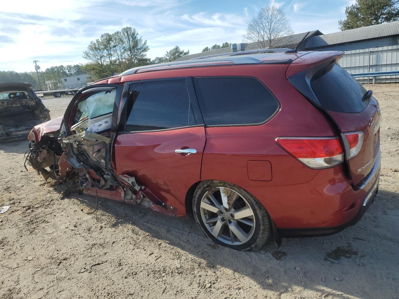 Obraz 2 z 2014 NISSAN PATHFINDER S 2014 z VIN 5N1AR2MNXEC732861