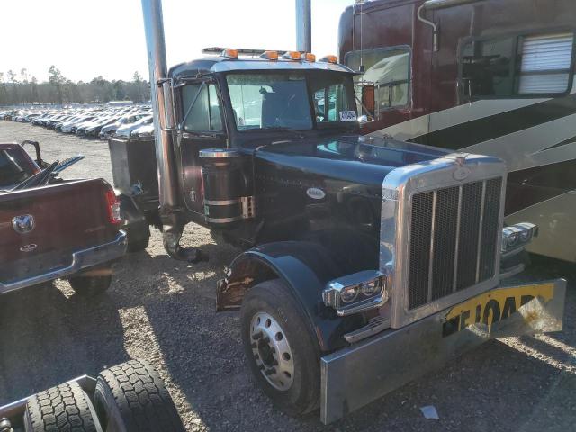 Image 1 of 1999 PETERBILT 379  1999 with VIN 1NP5LU9X1XD480257