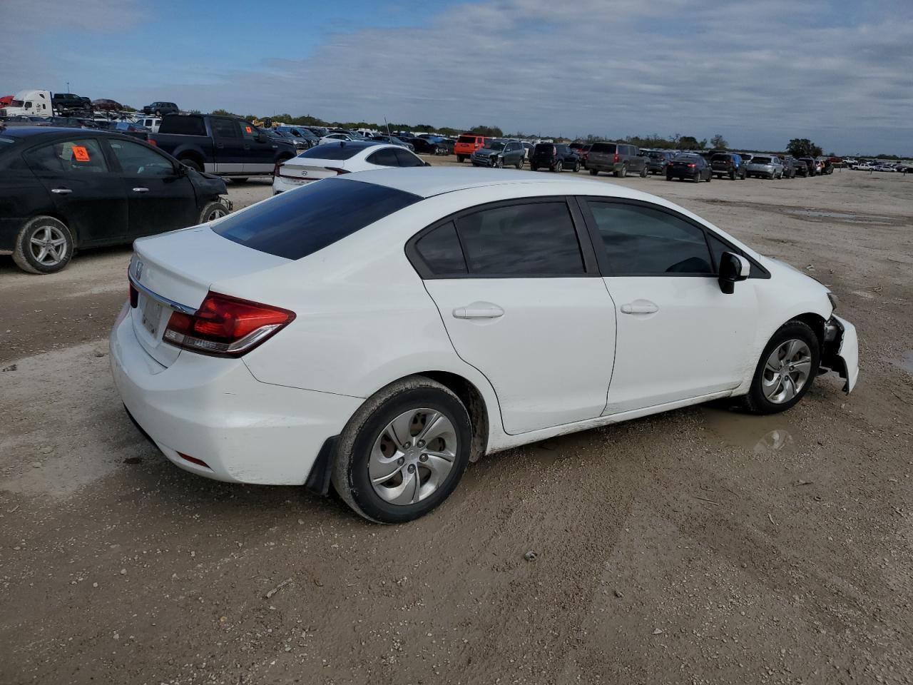 Image 3 of 2015 HONDA CIVIC LX 2015 with VIN 19XFB2F55FE115793