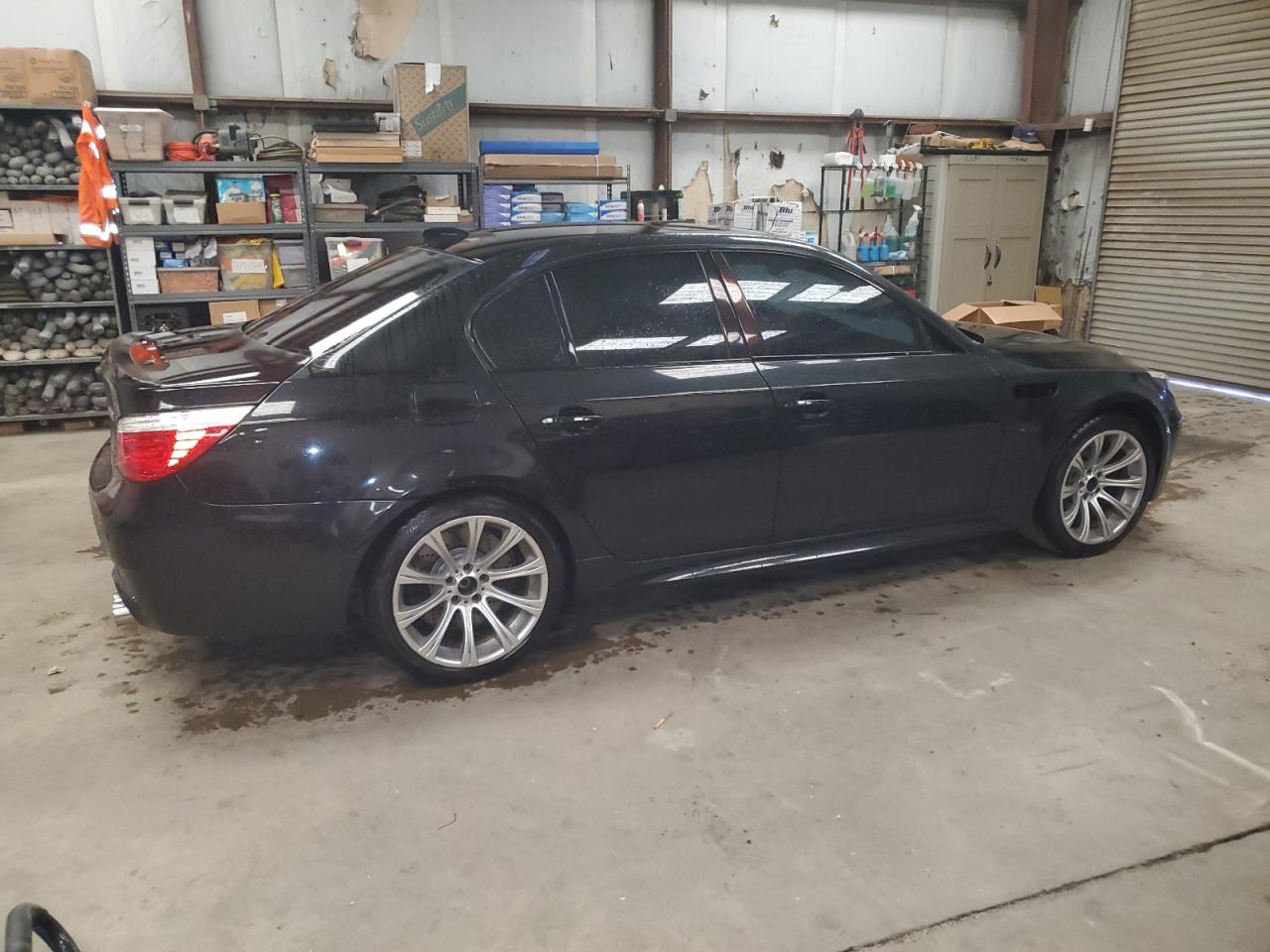 Image 3 of 2006 BMW M5  2006 with VIN WBSNB93586B582950