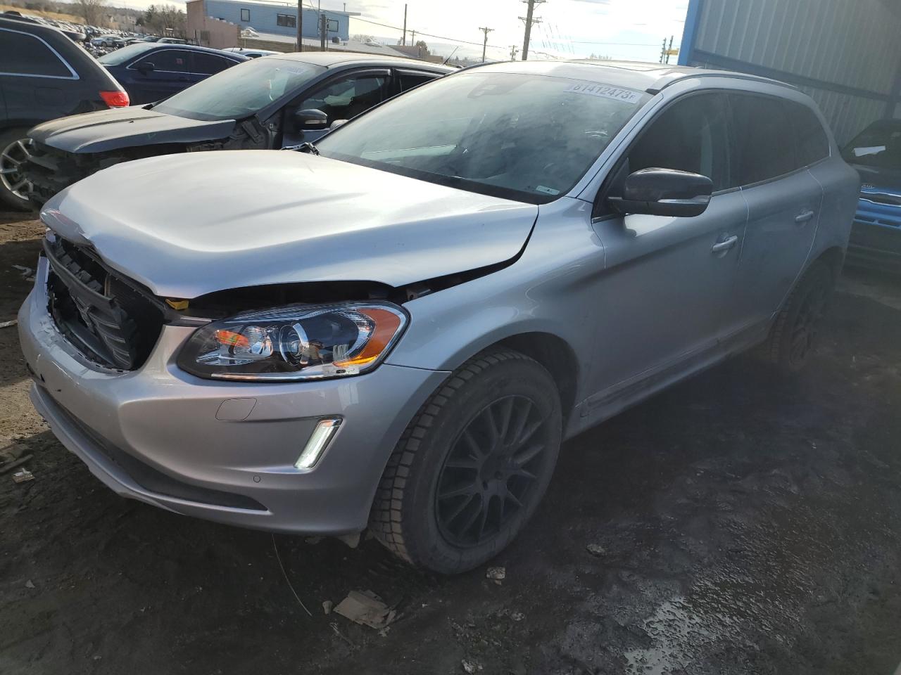Изображение 2017 VOLVO XC60 T6 DYNAMIC 2017