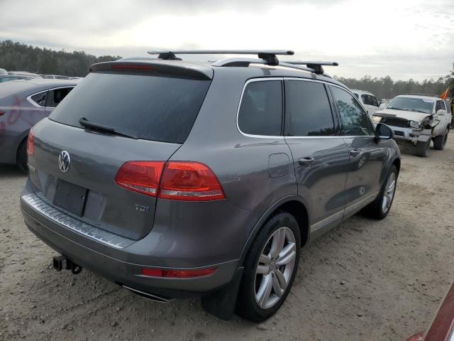 Image 3 of 2013 VOLKSWAGEN TOUAREG V6 TDI 2013 with VIN WVGEP9BP4DD005115
