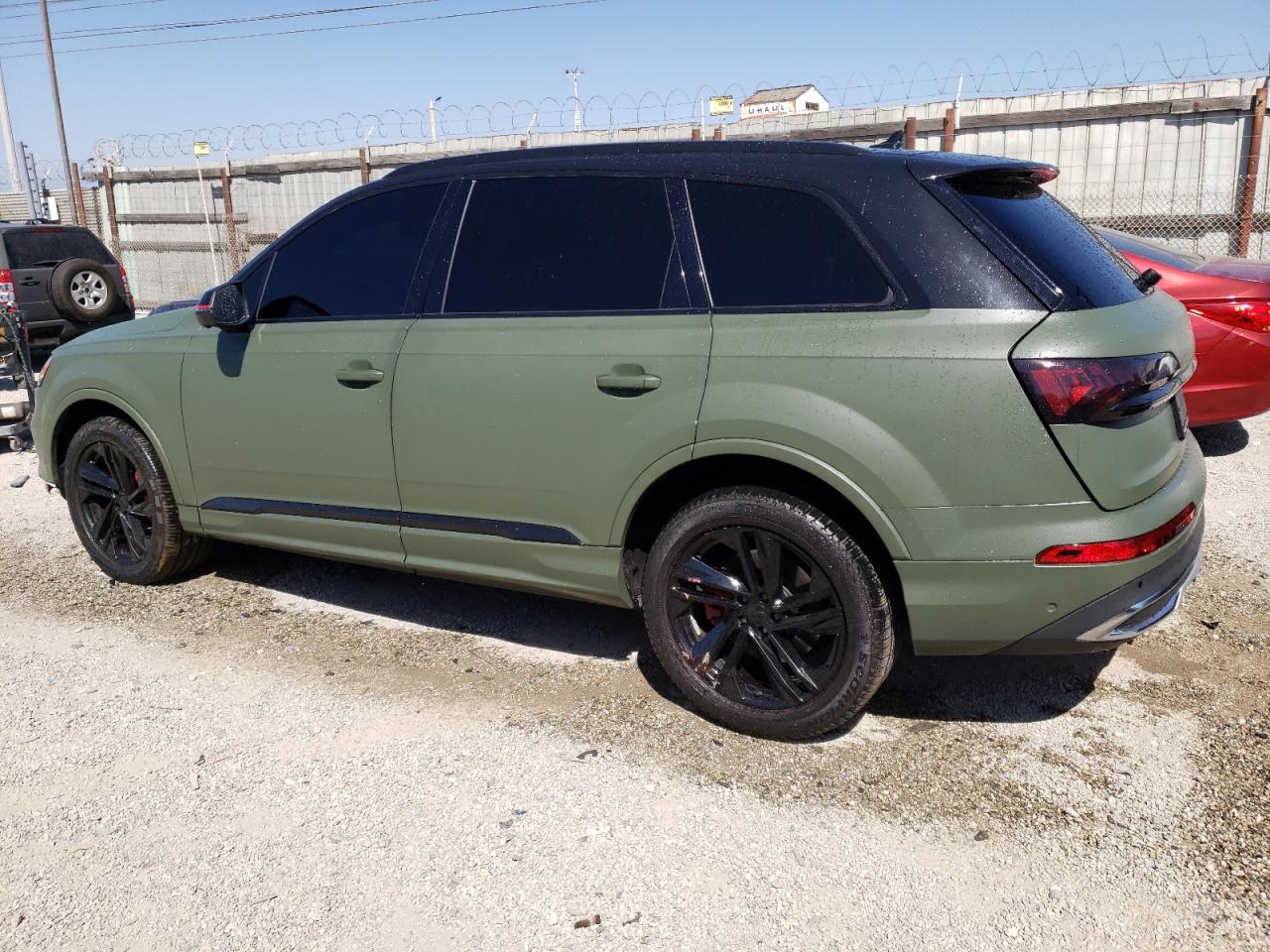 Obraz 2 z 2021 AUDI Q7 PREMIUM 2021 z VIN WA1AJAF7XMD011754
