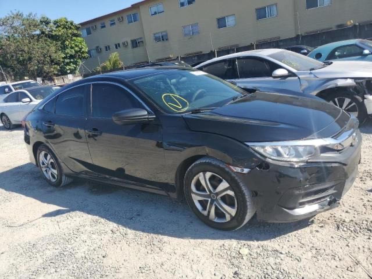 Obraz 1 z 2016 HONDA CIVIC LX 2016 z VIN 2HGFC2F51GH560391