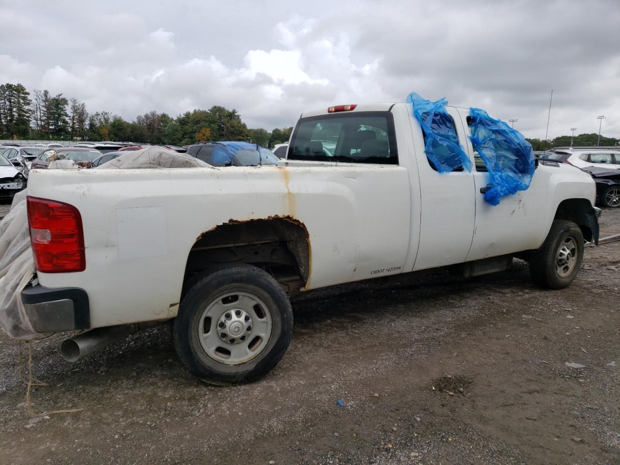Image 3 of 2013 CHEVROLET SILVERADO K2500 HEAVY DUTY 2013 with VIN 1GC2KVC85DZ321471