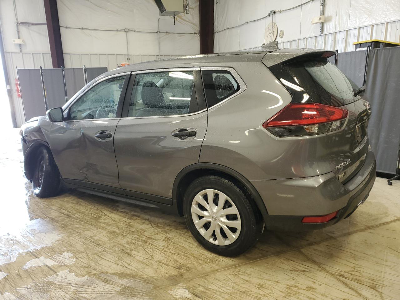 Image 2 of 2020 NISSAN ROGUE S 2020 with VIN JN8AT2MV9LW142480