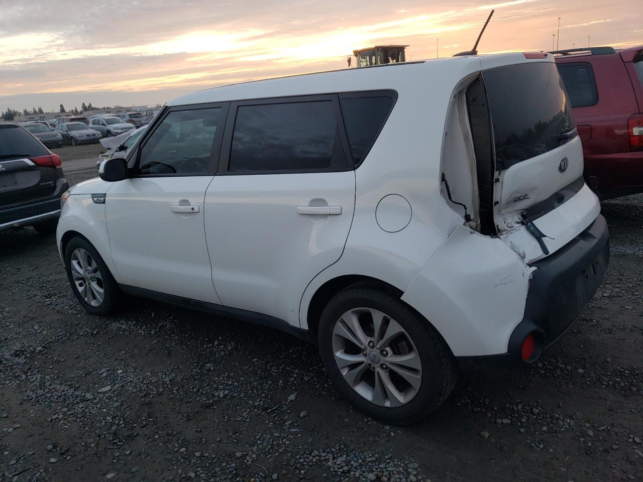 Изображение 2 2014 KIA SOUL + 2014 с VIN KNDJP3A53E7031916