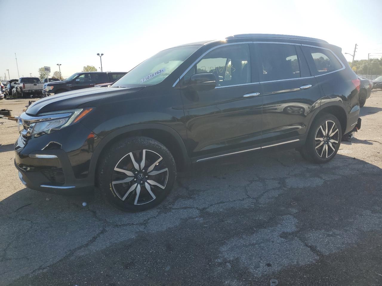 Image 1 of 2019 HONDA PILOT TOURING 2019 with VIN 5FNYF6H67KB034292