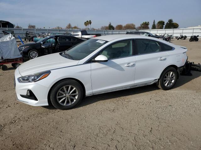 Image 1 of 2018 HYUNDAI SONATA SE 2018 with VIN 5NPE24AF1JH668744