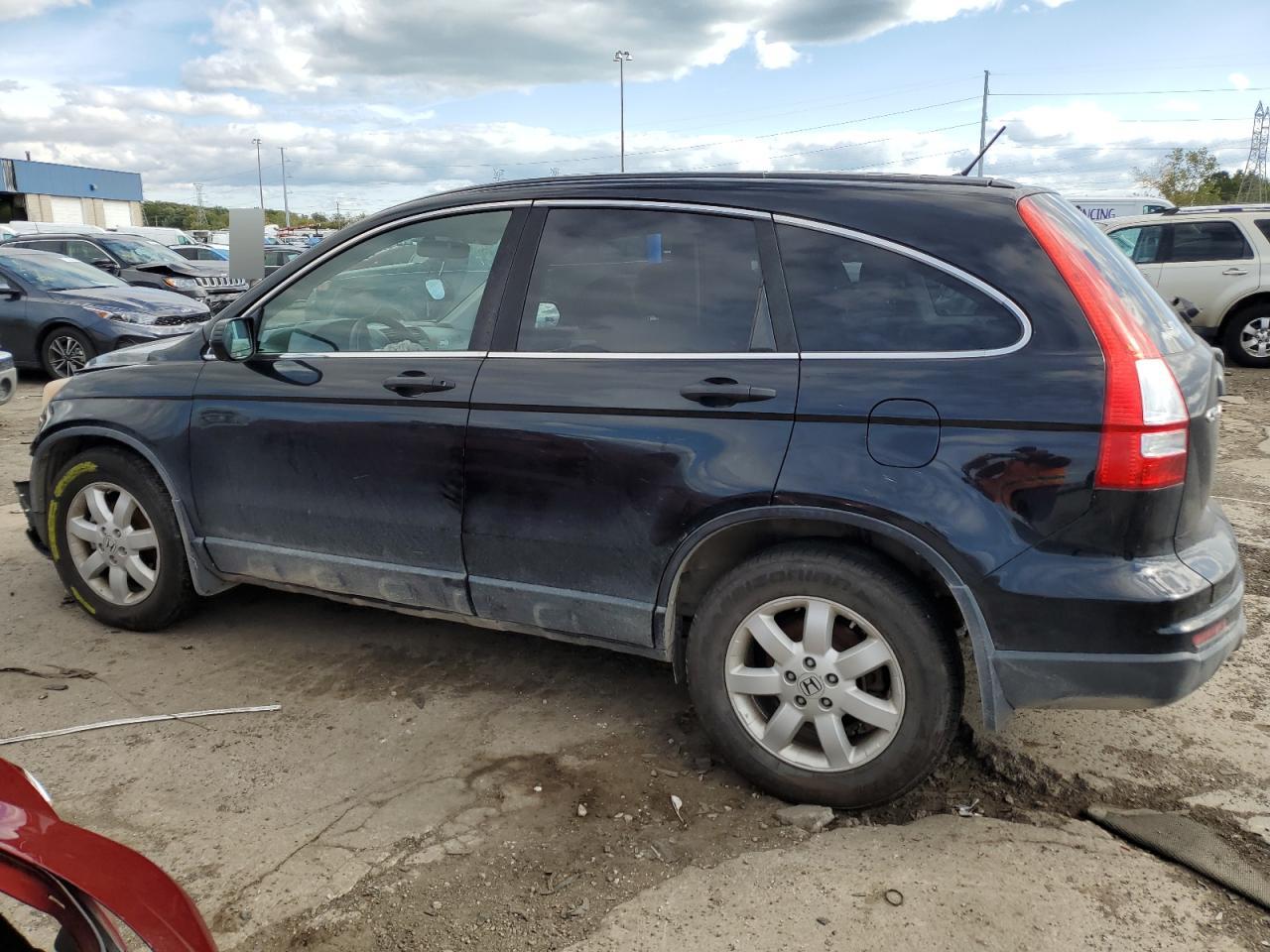 Image 2 of 2011 HONDA CR-V SE 2011 with VIN 5J6RE4H40BL057222