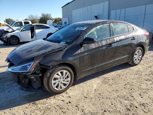 Изображение 1 2020 HYUNDAI ELANTRA SE 2020 с VIN 5NPD74LF6LH607211