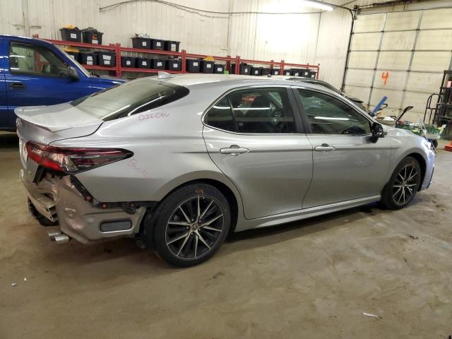 Obraz 3 z 2022 TOYOTA CAMRY SE 2022 z VIN 4T1G11AK2NU654835