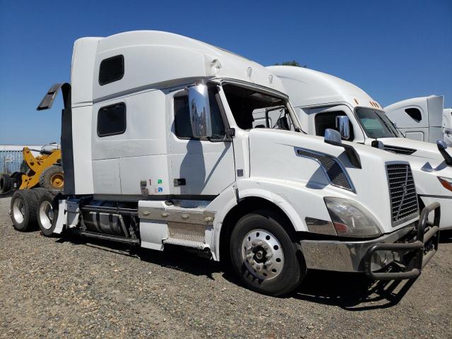 Image 1 of 2016 VOLVO VN VNL 2016 with VIN 4V4NC9EJ3GN937722