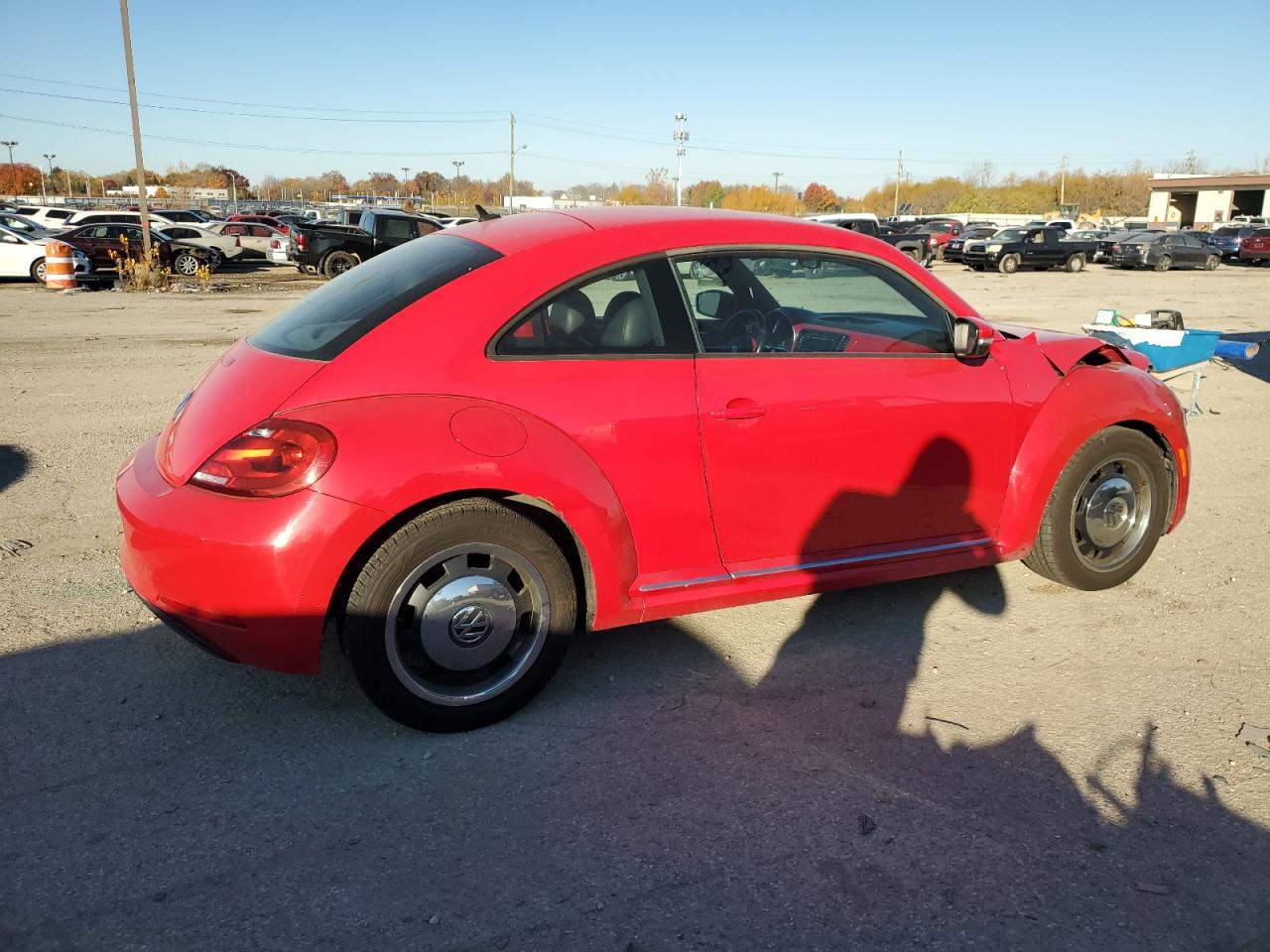 Image 3 of 2012 VOLKSWAGEN BEETLE  2012 with VIN 3VWJP7AT3CM625847