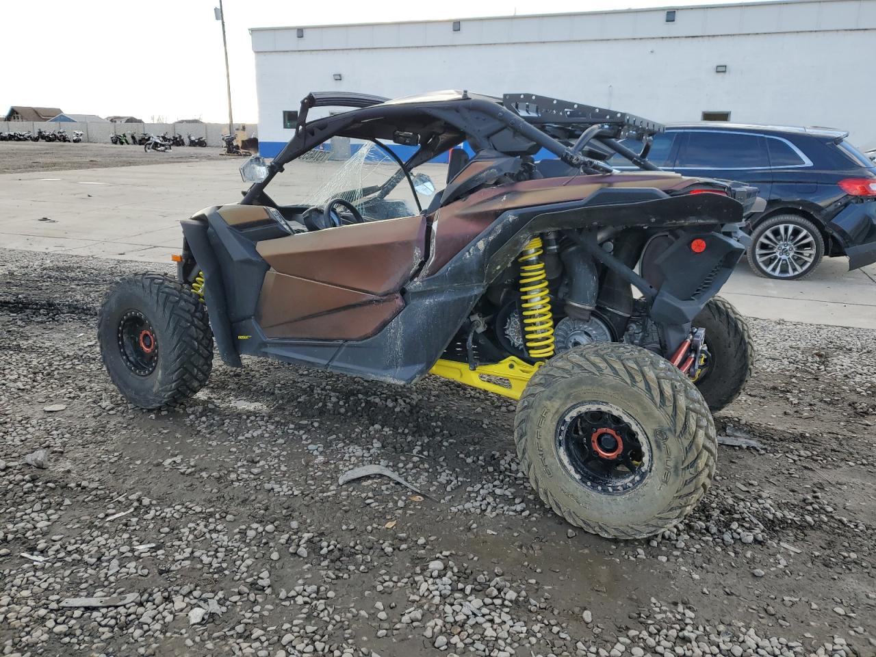 Image 3 of 2018 CAN-AM MAVERICK X3 TURBO 2018 with VIN 3JBVGAY28JK000077