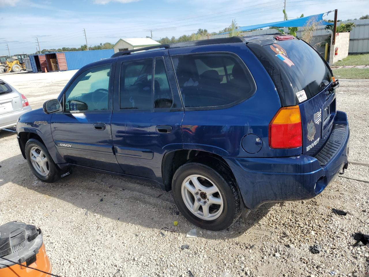Obraz 2 z 2004 GMC ENVOY  2004 z VIN 1GKDT13S742231679