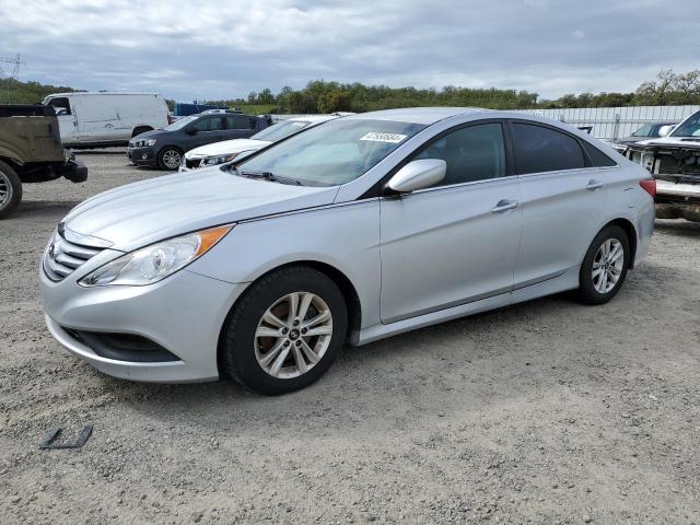 2014 HYUNDAI SONATA GLS 2014 image