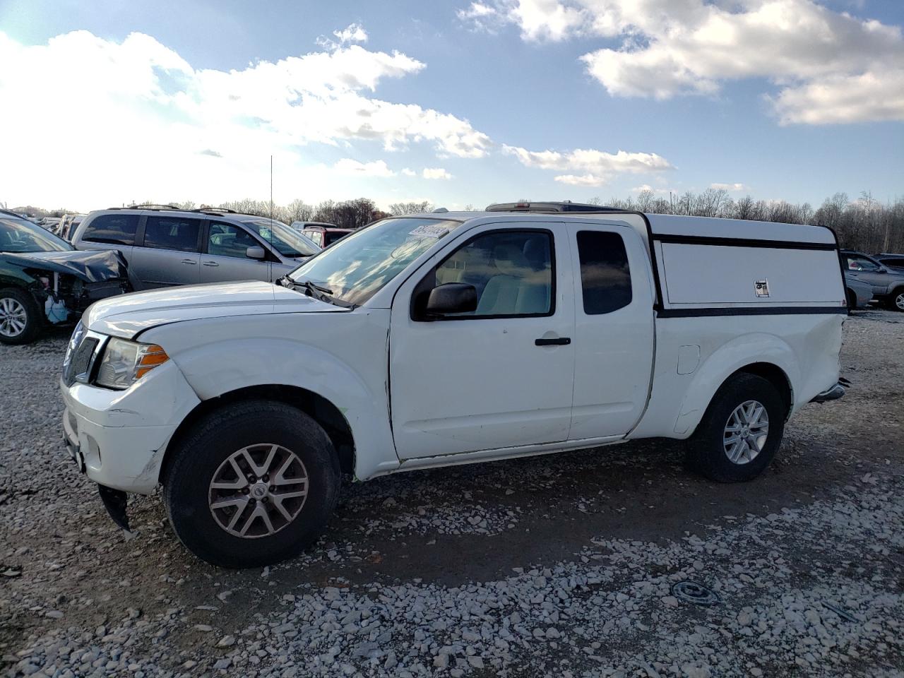 2015 NISSAN FRONTIER SV 2015 image
