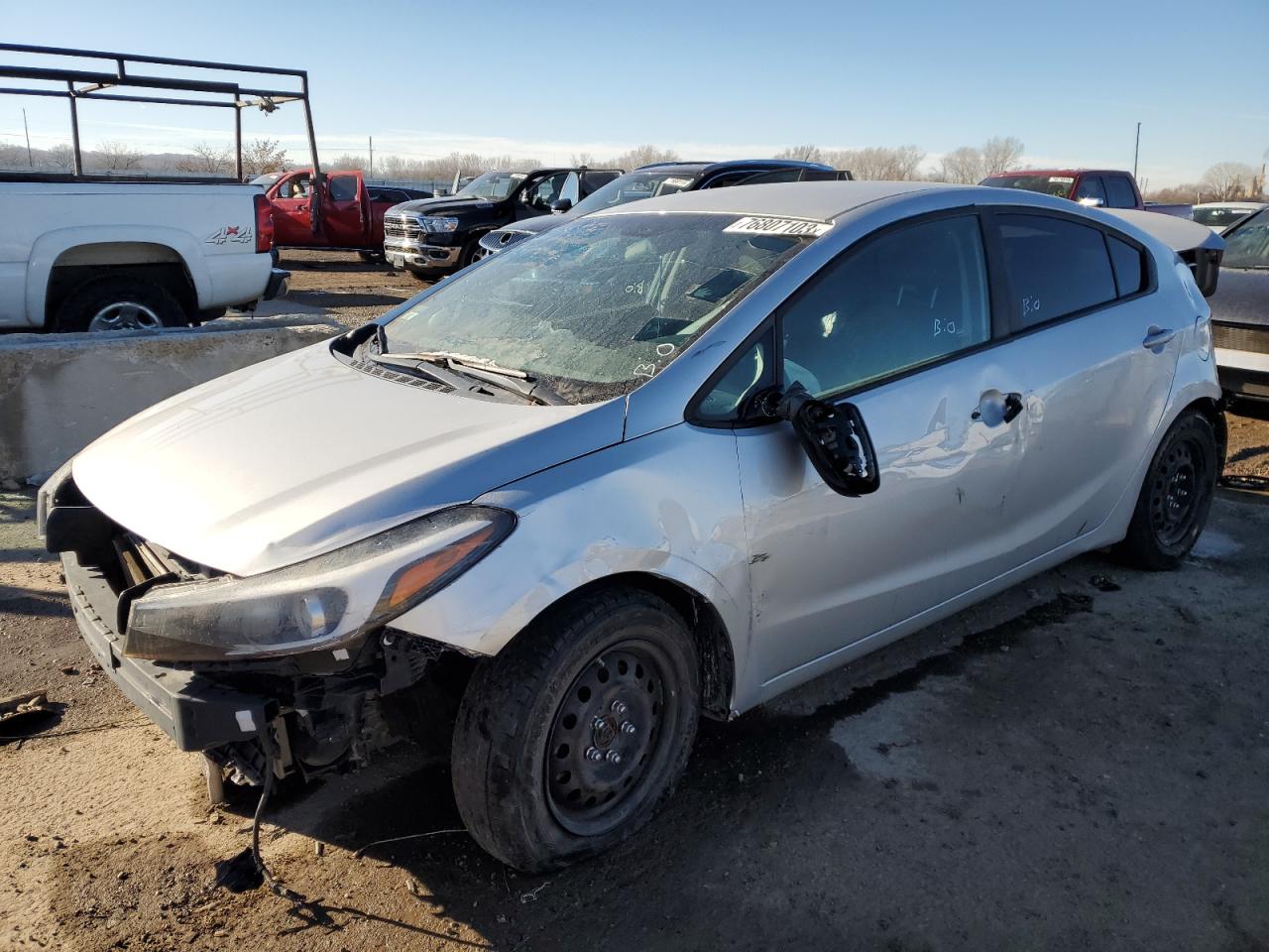 Image 1 of 2018 KIA FORTE LX 2018 with VIN 3KPFK4A77JE220333