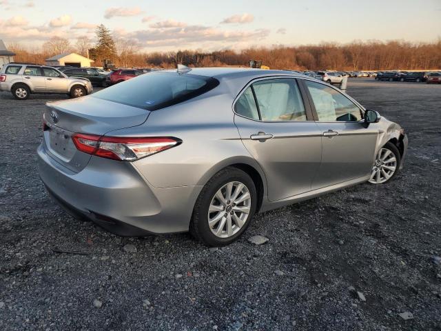 Obraz 3 z 2020 TOYOTA CAMRY LE 2020 z VIN 4T1C11AK4LU895789