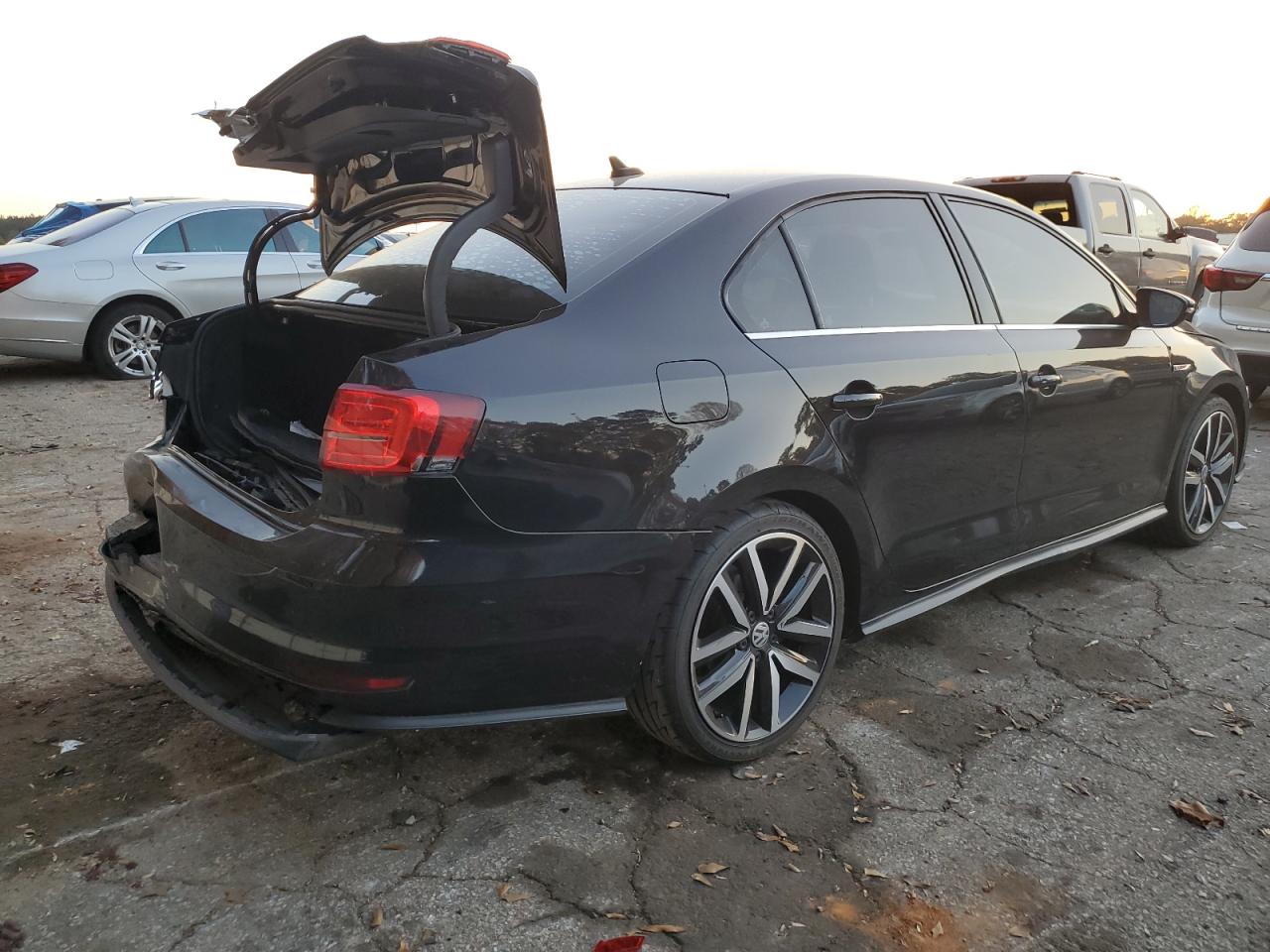 Obraz 3 z 2018 VOLKSWAGEN JETTA GLI 2018 z VIN 3VW4T7AJ3JM246657