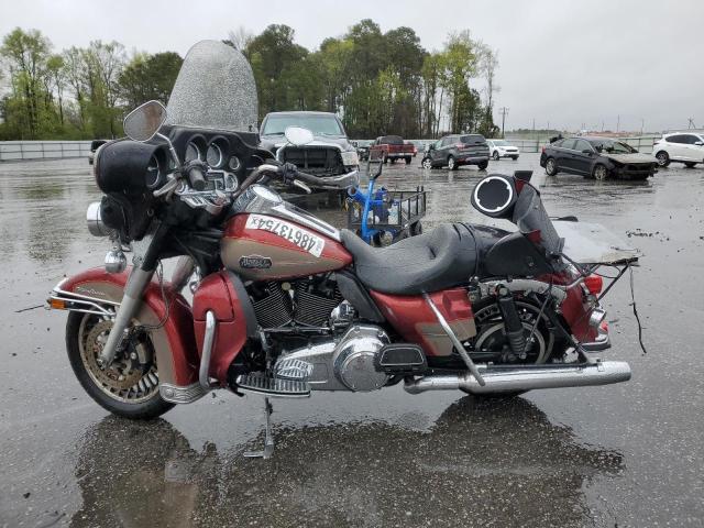 Obraz 3 z 2009 HARLEY-DAVIDSON FLHTCU  2009 z VIN 1HD1FC4199Y628448