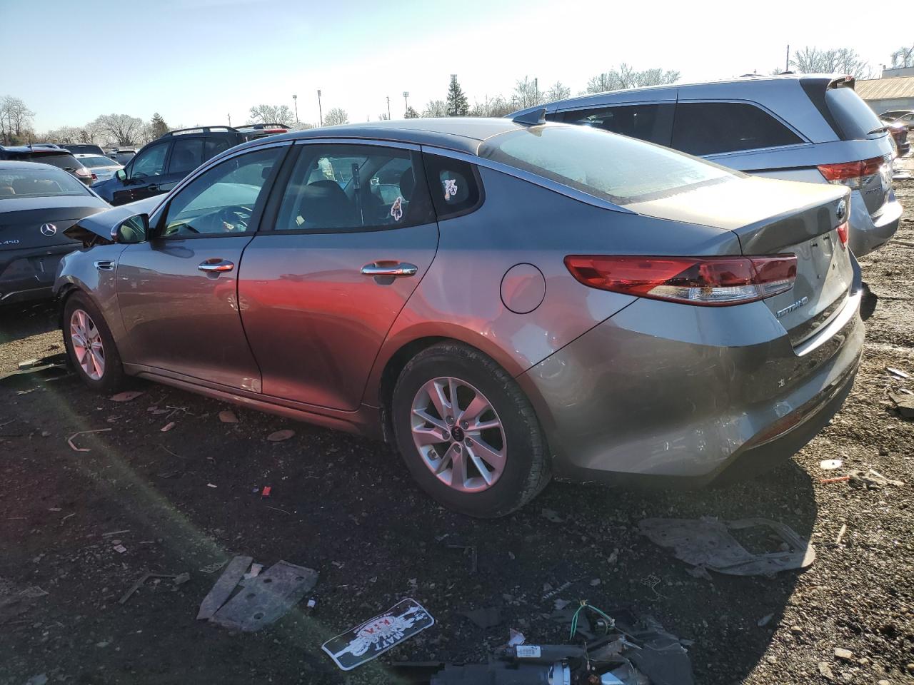 Obraz 2 z 2016 KIA OPTIMA LX 2016 z VIN 5XXGT4L32GG072295