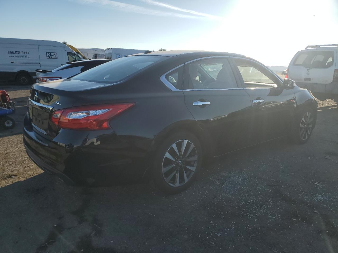 Image 3 of 2017 NISSAN ALTIMA 2.5 2017 with VIN 1N4AL3AP9HC142534